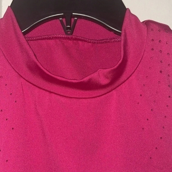 ALL in Motion Built In Bra Pink Tank Top - Picture 7 of 9